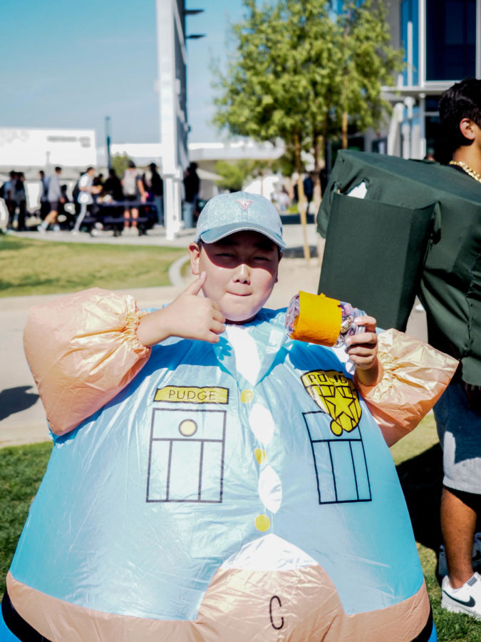 Freshman Noah Choi won funniest costume.