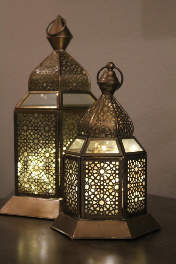 It is a tradition for many families to decorate their homes for Ramadan. Decorations include lanterns, lights, signs stating “Happy Ramadan,” and much more.