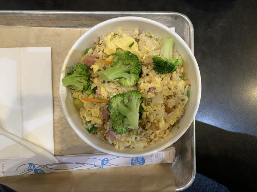 While the fried rice may look simple, the flavors inside are deliciously deep. Balanced by broccoli, slices of carrots and green onion, you won’t feel too guilty eating the beautifully seasoned sausage and egg rice dish. 
