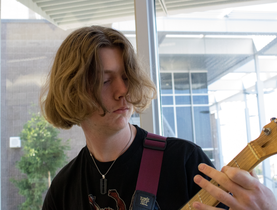 Junior Trevor Howden plays “Come As You Are” by the rock band Nirvana and “Enter Sandman” by the heavy metal band Metallica during office hours. Howden says that he likes to play that song because the iconic bands have been an inspiration for him.