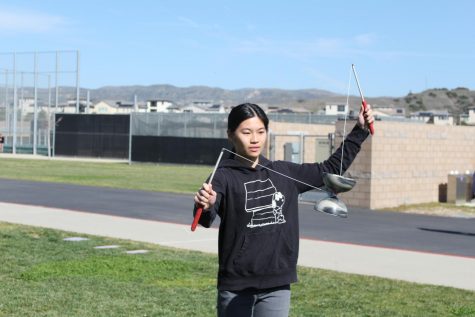 After six years of passionate practice, sophomore Renee Wang can perform a variety of advanced tricks, such as vertical axis, one-handed whips and double yo-yo.