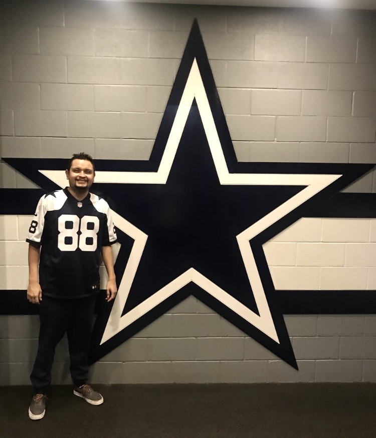 Hernandez has been a fan of the Dallas Cowboys since he was six. Hernandez grew up in the city of Cerritos and felt a local connection to the team’s quarterback, Troy Aikman. After Aikman retired in 2001, Hernandez stayed with the team. He says that currently his favorite player is running-back Ezekiel Elliott.