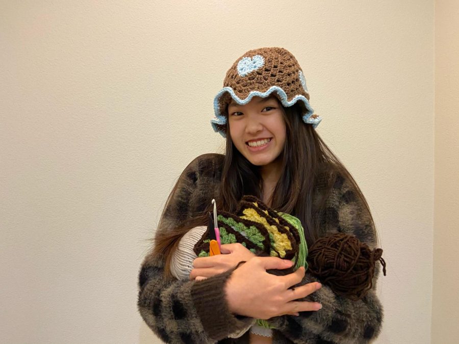 Freshman Belan Ngo’s crochet designs are heavily inspired by fashion trends she sees on social media platforms, whether it be TikTok, Pinterest or Instagram. “I saw videos on TikTok, actually. There was this one girl who was making a heart crochet hat, and I couldn’t find a tutorial on YouTube, so she helped me with it and sent me different videos to learn off of,” Ngo said. “I also check people’s Instagrams and see what’s most popular at the moment and see if I can turn it into a crochet item.”